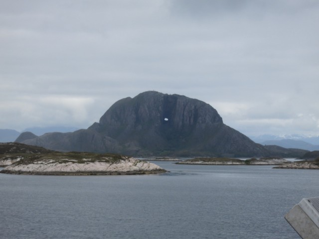 Hurtigruten_2015-06-26_17-38